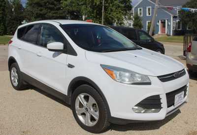 2014 Ford Escape, $7995. Photo 2