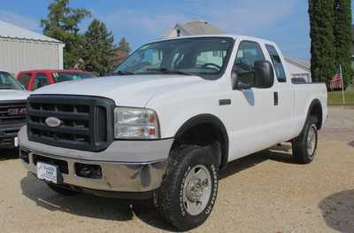 2006 Ford F250 Ext Cab, $8495. Photo 1