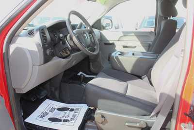 2013 Chevrolet 1500 Ext Cab, $9995. Photo 5