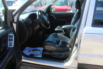 2003 Ford Escape, $4495. Photo 5
