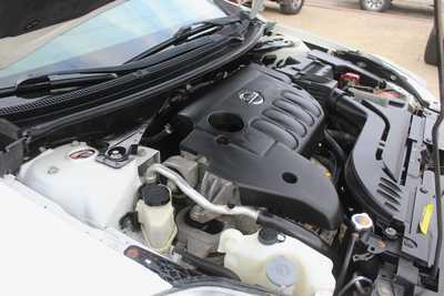 2011 Nissan Altima, $4495. Photo 8