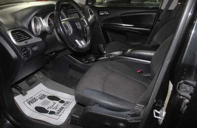 2011 Dodge Journey, $8995. Photo 5