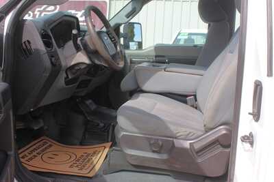 2012 Ford F250 Ext Cab, $12995. Photo 5