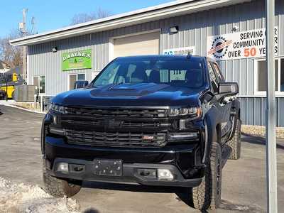 2020 Chevrolet 1500 Crew Cab, $32995. Photo 2