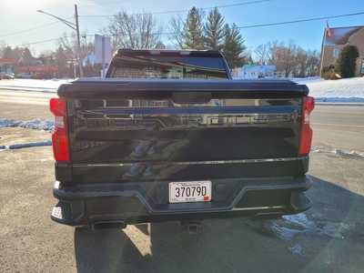 2020 Chevrolet 1500 Crew Cab, $32995. Photo 5