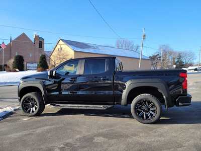 2020 Chevrolet 1500 Crew Cab, $32995. Photo 6