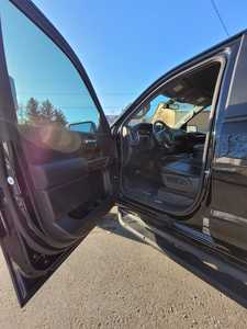 2020 Chevrolet 1500 Crew Cab, $32995. Photo 9