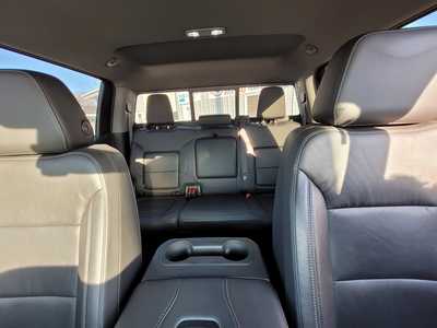 2020 Chevrolet 1500 Crew Cab, $32995. Photo 11