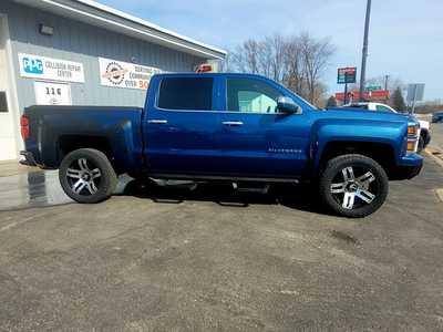 2015 Chevrolet 1500 Crew Cab, $33995. Photo 1