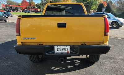 1992 GMC 1500 Reg Cab, $9995. Photo 4