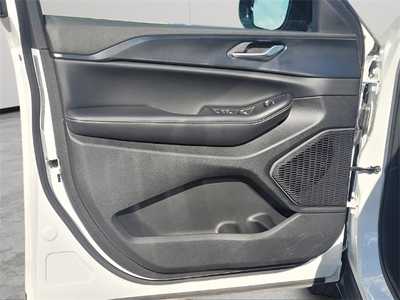 2024 Jeep Grand Cherokee, $33990. Photo 12