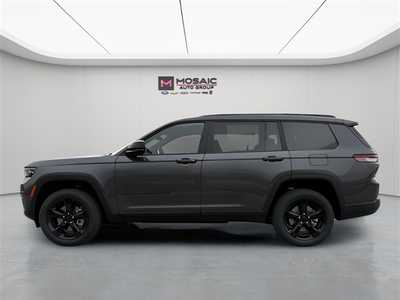 2025 Jeep Grand Cherokee L, $49640. Photo 6