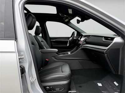 2025 Jeep Grand Cherokee L, $49640. Photo 11