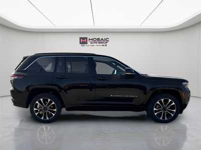 2025 Jeep Grand Cherokee, $63548. Photo 2