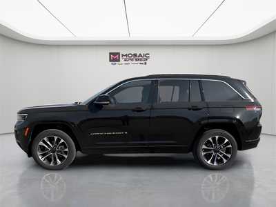 2025 Jeep Grand Cherokee, $63548. Photo 6