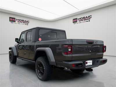 2024 Jeep Gladiator, $42633. Photo 4
