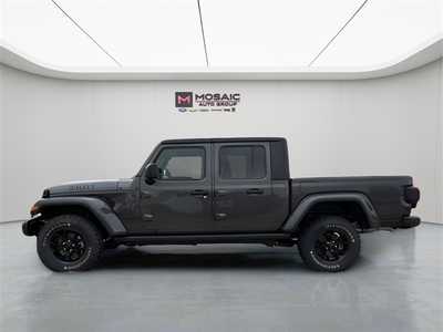 2024 Jeep Gladiator, $42633. Photo 5