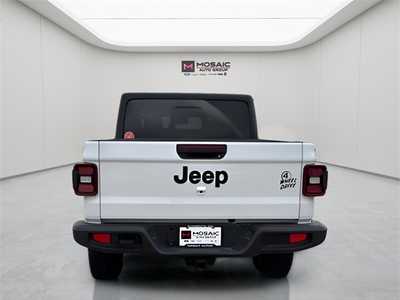 2024 Jeep Gladiator, $42187. Photo 4