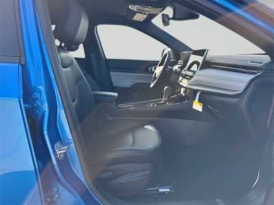 2025 Jeep Compass, $31630. Photo 10