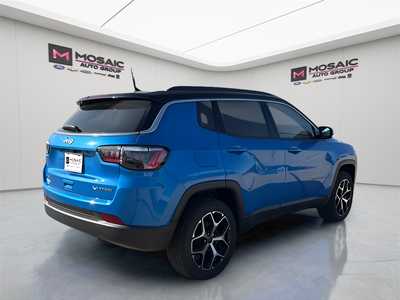 2025 Jeep Compass, $31630. Photo 3