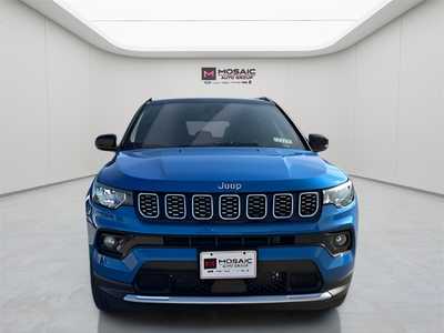 2025 Jeep Compass, $31630. Photo 8