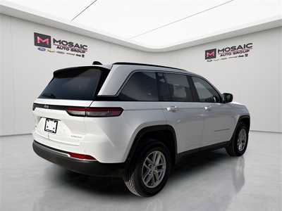 2025 Jeep Grand Cherokee, $37549. Photo 3