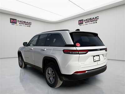 2025 Jeep Grand Cherokee, $37549. Photo 5