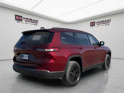 2025 Jeep Grand Cherokee L, $42846. Photo 3