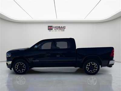 2025 RAM 1500 Crew Cab, $56337. Photo 6