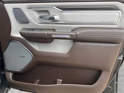 2025 RAM 1500 Crew Cab, $56789. Photo 9