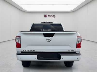 2023 Nissan Titan, $27490. Photo 4