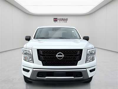 2023 Nissan Titan, $27490. Photo 8