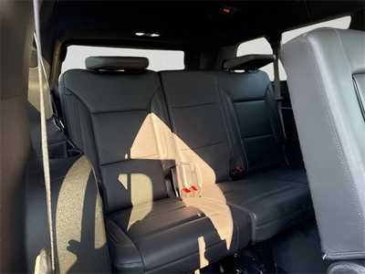 2023 Chevrolet Suburban, $43990. Photo 9