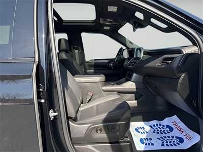 2023 Chevrolet Suburban, $54990. Photo 10