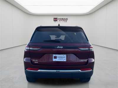 2024 Jeep Grand Cherokee, $34990. Photo 4