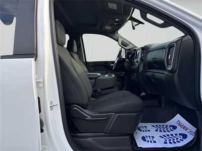 2020 Chevrolet 3500 Crew Cab, $43990. Photo 11