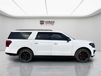2022 Ford Expedition Max, $54990. Photo 2