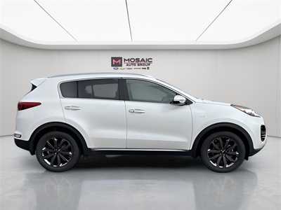 2018 Kia Sportage, $13990. Photo 2
