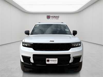 2025 Jeep Grand Cherokee L, $48479. Photo 8