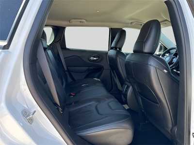 2023 Jeep Cherokee, $23990. Photo 11