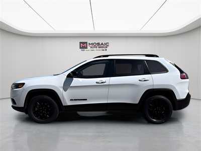 2023 Jeep Cherokee, $23990. Photo 6