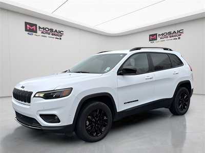 2023 Jeep Cherokee, $22990. Photo 7