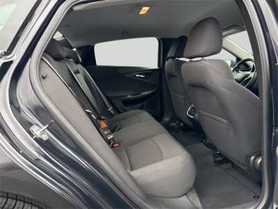 2022 Chevrolet Malibu, $17990. Photo 11