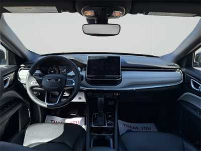 2024 Jeep Compass, $25990. Photo 12