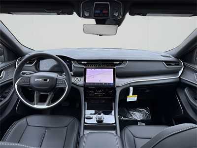 2025 Jeep Grand Cherokee, $50740. Photo 12