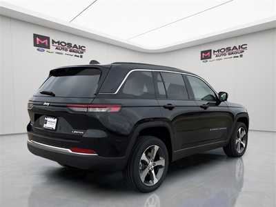 2025 Jeep Grand Cherokee, $50740. Photo 3