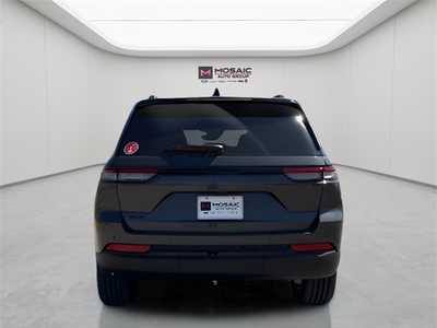 2025 Jeep Grand Cherokee, $44973. Photo 4