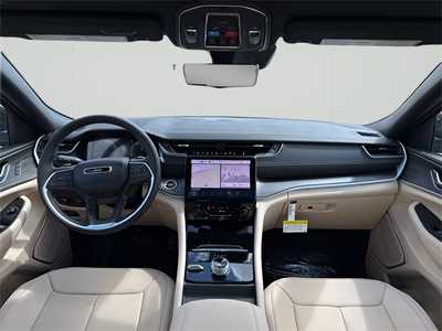 2025 Jeep Grand Cherokee, $50827. Photo 12
