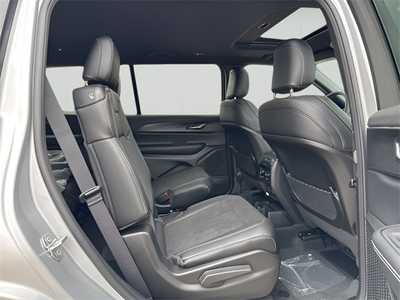2025 Jeep Grand Cherokee L, $43873. Photo 12