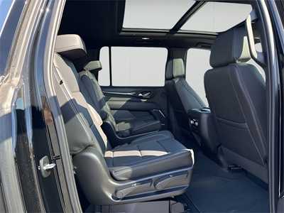 2024 GMC Yukon XL, $79990. Photo 12